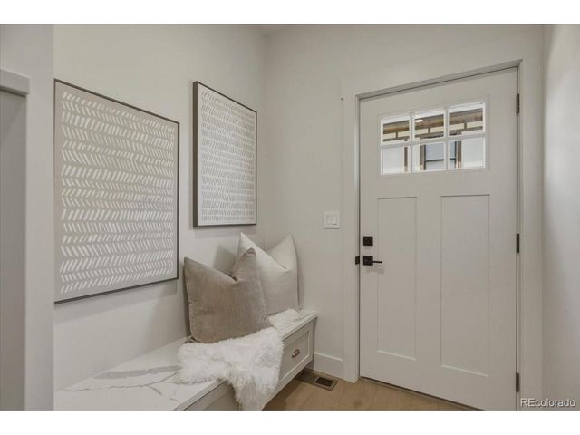 4352 S Bannock St, Englewood, CO 80110