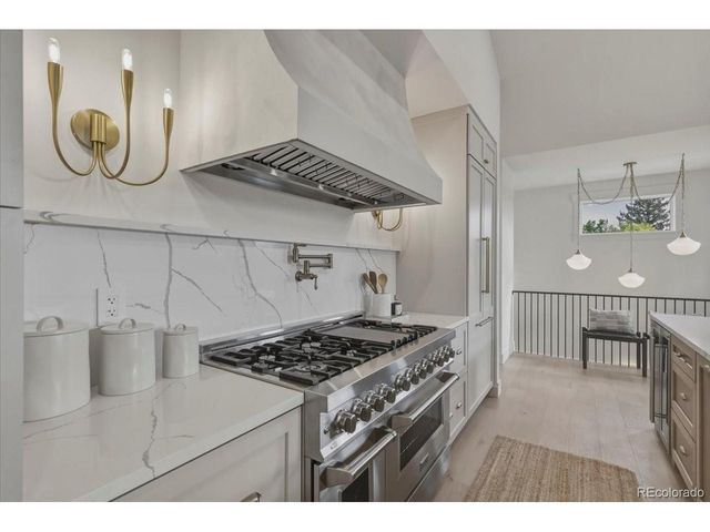 4352 S Bannock St, Englewood, CO 80110