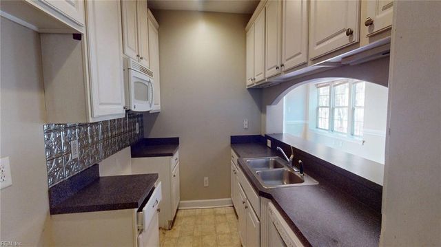 4301 Oneford PL, Chesapeake, VA 23321