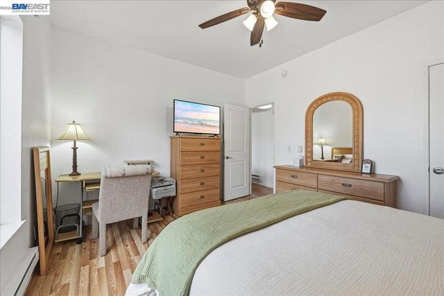 2423 2423 Creekside Ct, Hayward, CA 94542