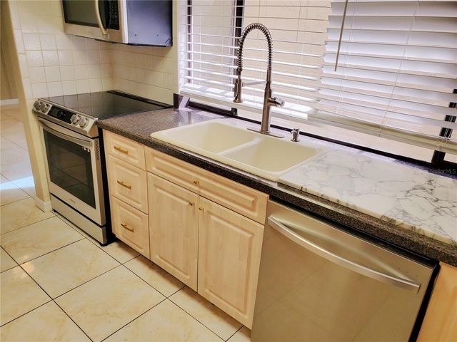 7500 ROCKY POINT DRIVE, Hudson, FL 34667