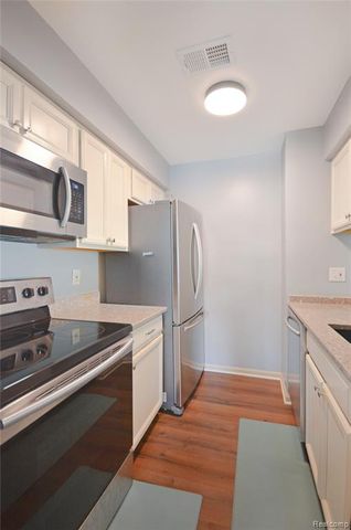 34900 Mercer, Fraser, MI 48026