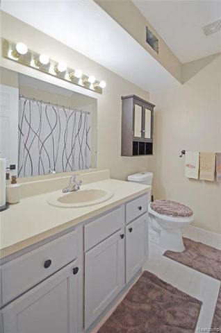 34900 Mercer, Fraser, MI 48026