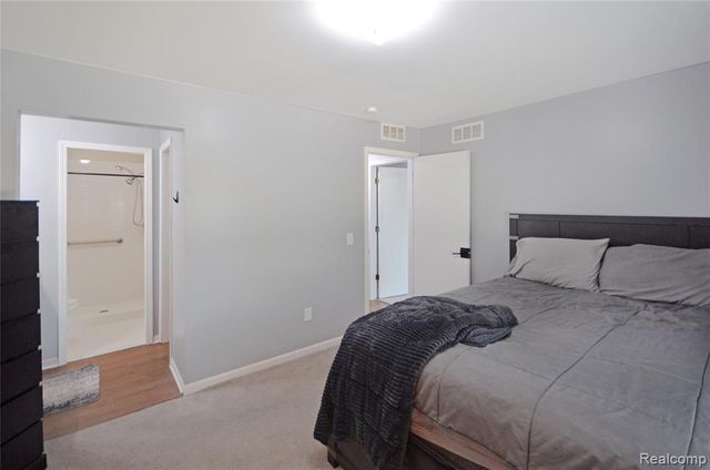 34900 Mercer, Fraser, MI 48026