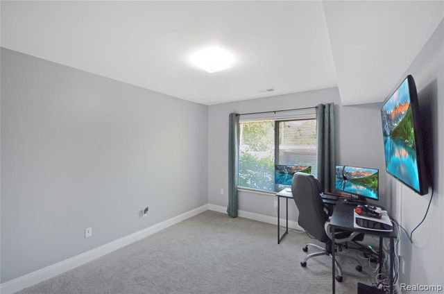 34900 Mercer, Fraser, MI 48026