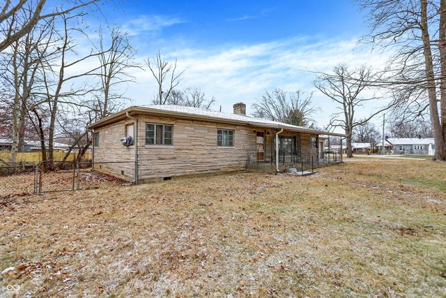 7107 E Pleasant Run Parkway South Drive, Indianapolis, IN 46219