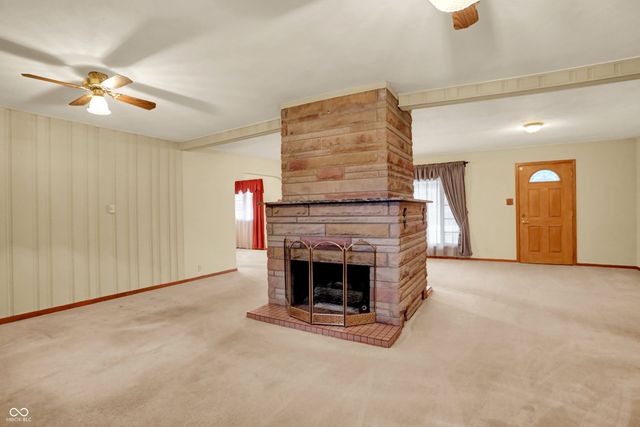 7107 E Pleasant Run Parkway South Drive, Indianapolis, IN 46219