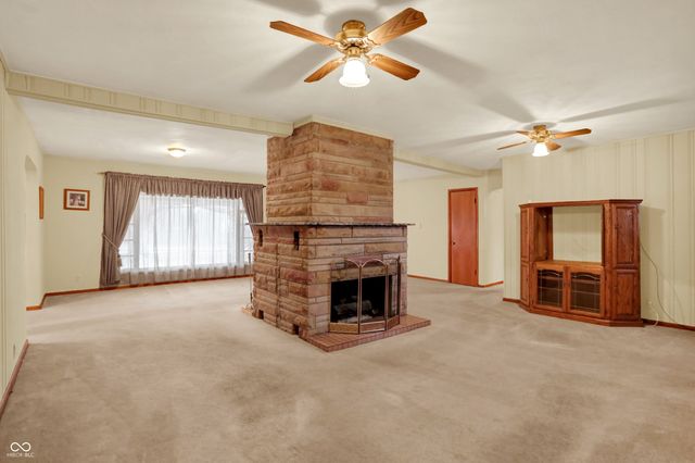 7107 E Pleasant Run Parkway South Drive, Indianapolis, IN 46219