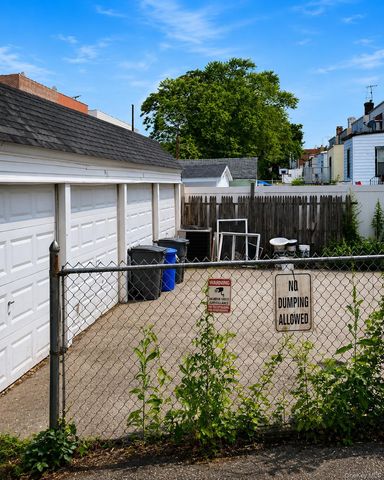 854 E 229th Street, Bronx, NY 10466