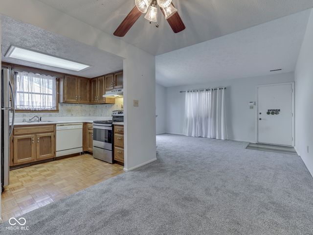 2705 Country Estates Drive, Indianapolis, IN 46227
