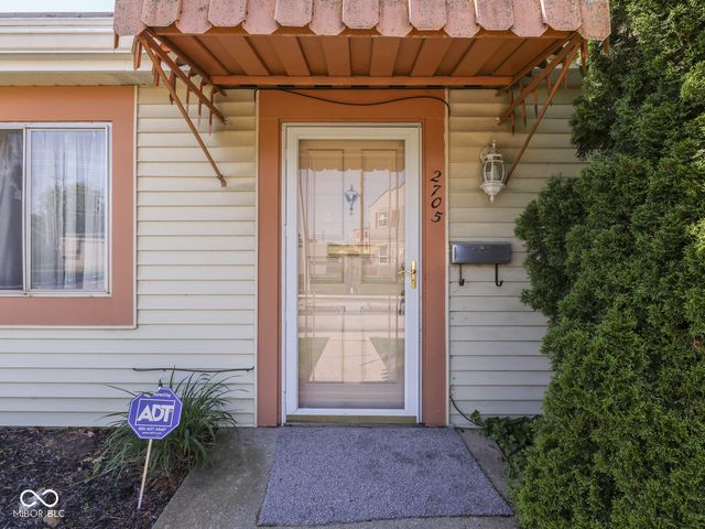 2705 Country Estates Drive, Indianapolis, IN 46227