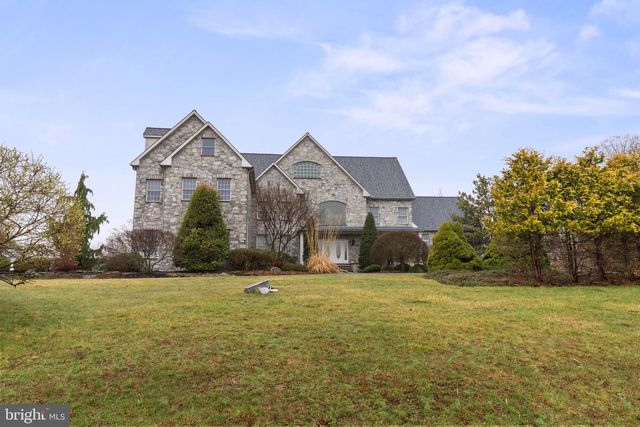 50 WENSEL CIR, Schwenksville, PA 19473