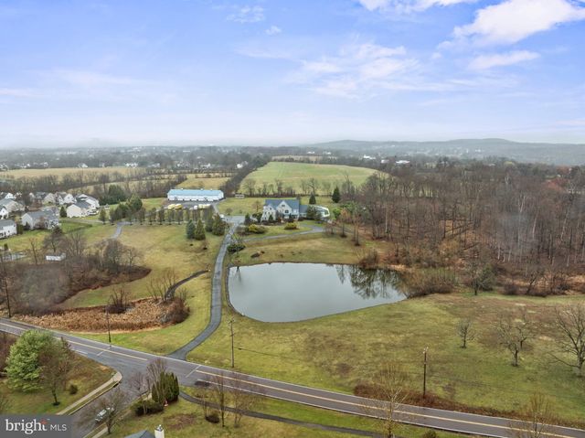 50 WENSEL CIR, Schwenksville, PA 19473
