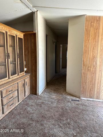 410 W 3RD Avenue W, Casa Grande, AZ 85122