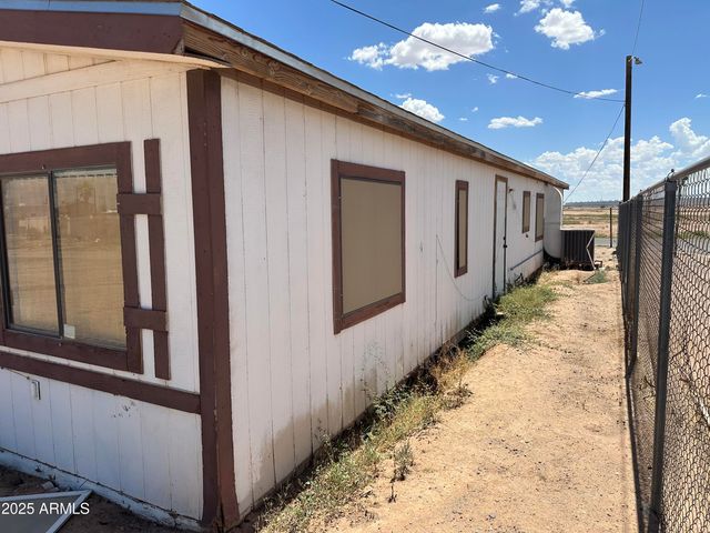 410 W 3RD Avenue W, Casa Grande, AZ 85122