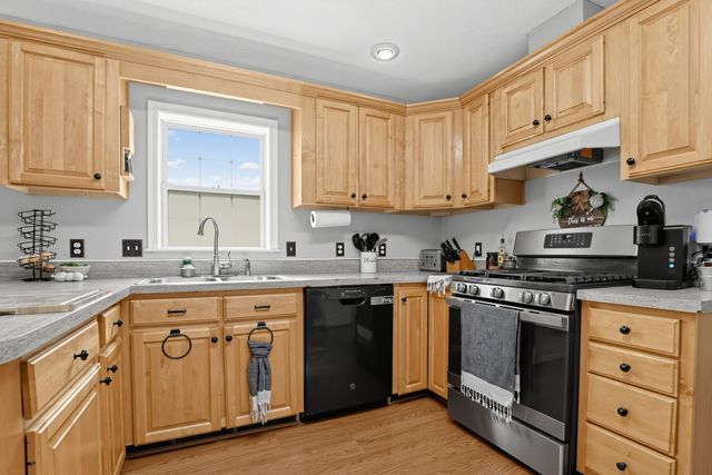 45101 Dunn Road, Belleville, MI 48111