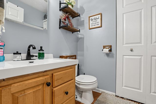 45101 Dunn Road, Belleville, MI 48111