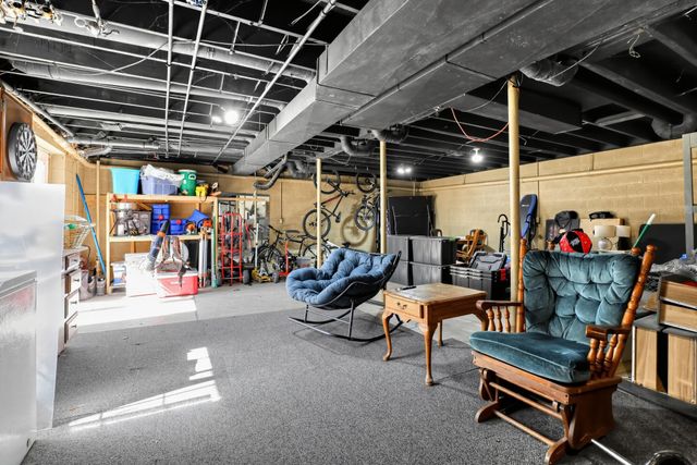 45101 Dunn Road, Belleville, MI 48111