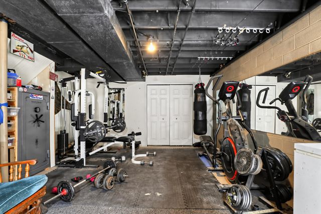 45101 Dunn Road, Belleville, MI 48111