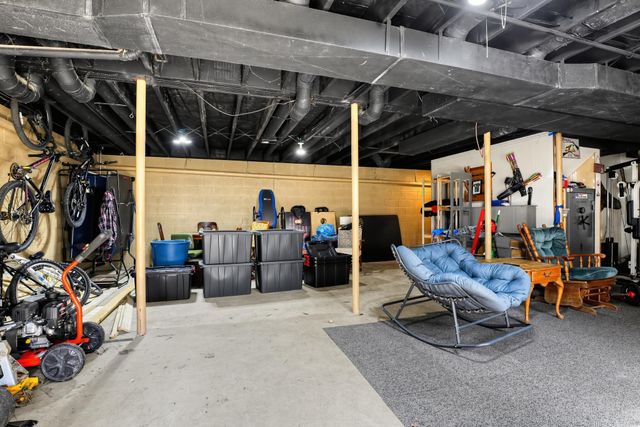 45101 Dunn Road, Belleville, MI 48111