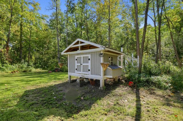 45101 Dunn Road, Belleville, MI 48111