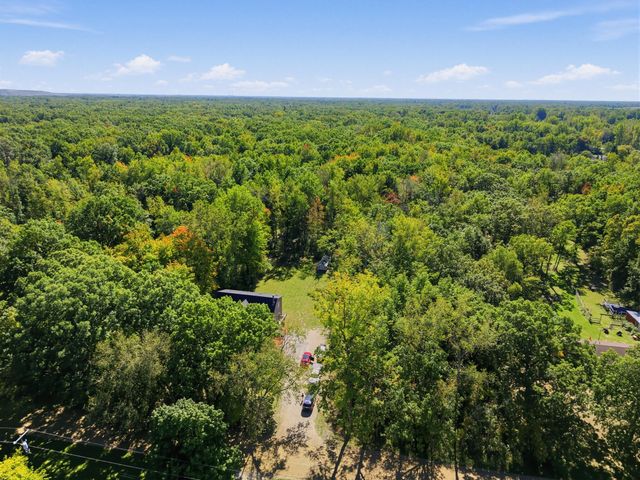 45101 Dunn Road, Belleville, MI 48111