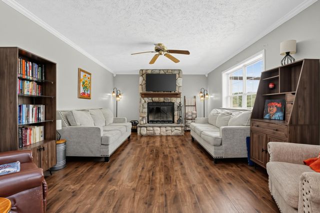 45101 Dunn Road, Belleville, MI 48111