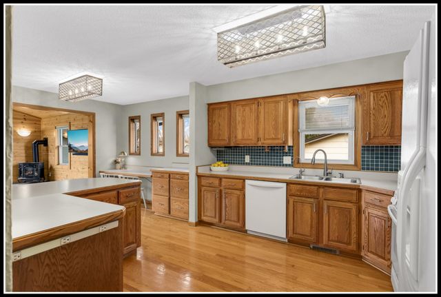 4512 102nd Avenue NE, Circle Pines, MN 55014