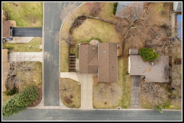 4512 102nd Avenue NE, Circle Pines, MN 55014