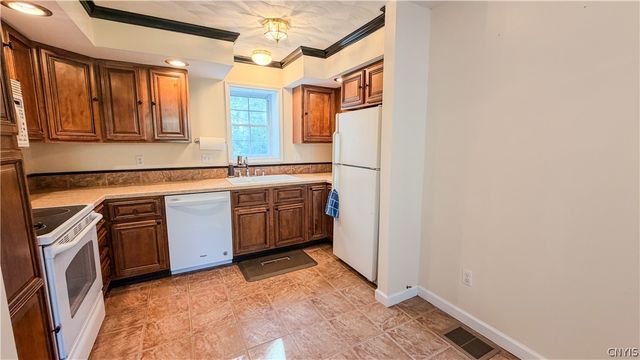 13 North Division Street, Oswego, NY 13126