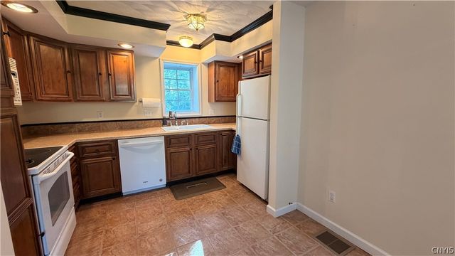 13 North Division Street, Oswego, NY 13126