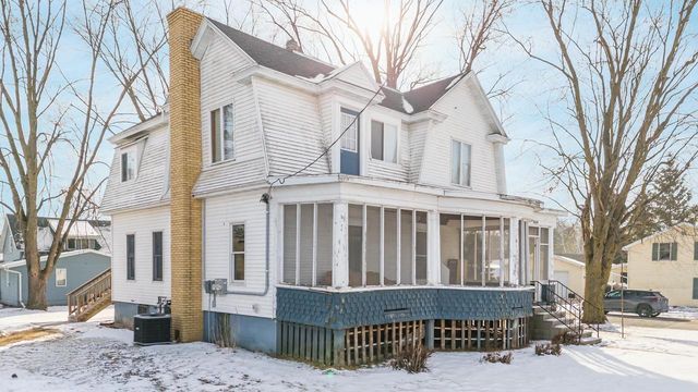 N5530 STATE ROAD 76, Shiocton, WI 54170