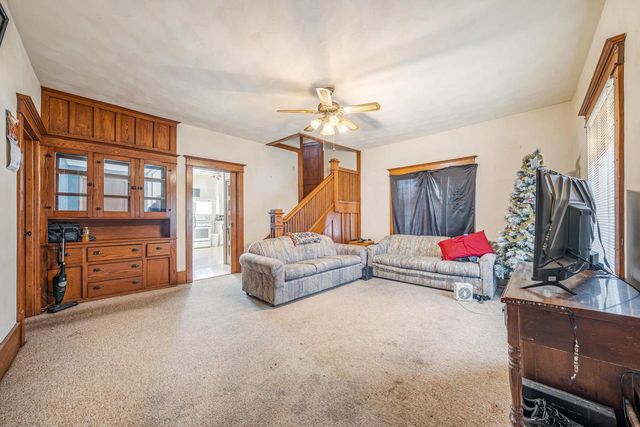 N5530 STATE ROAD 76, Shiocton, WI 54170