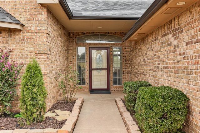 1942 County Road 1212, Tuttle, OK 73089