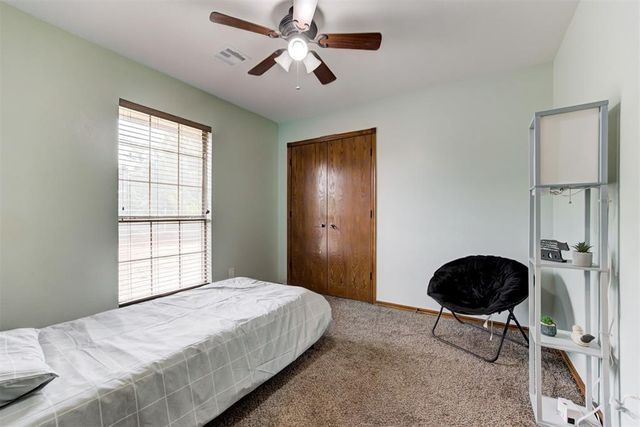 1942 County Road 1212, Tuttle, OK 73089