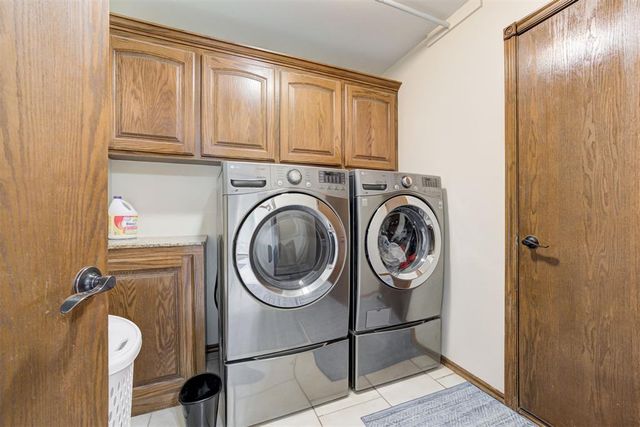 1942 County Road 1212, Tuttle, OK 73089