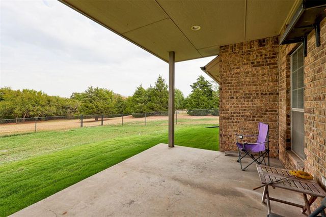 1942 County Road 1212, Tuttle, OK 73089