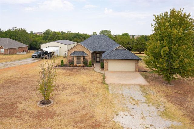 1942 County Road 1212, Tuttle, OK 73089