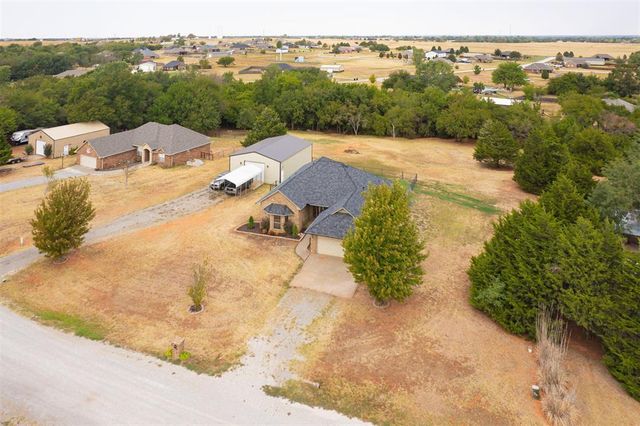 1942 County Road 1212, Tuttle, OK 73089