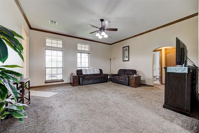 1942 County Road 1212, Tuttle, OK 73089