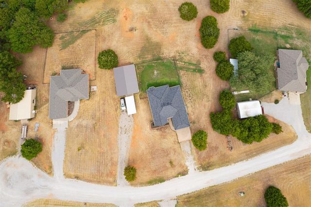 1942 County Road 1212, Tuttle, OK 73089