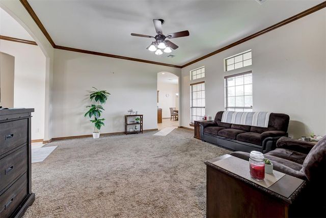 1942 County Road 1212, Tuttle, OK 73089
