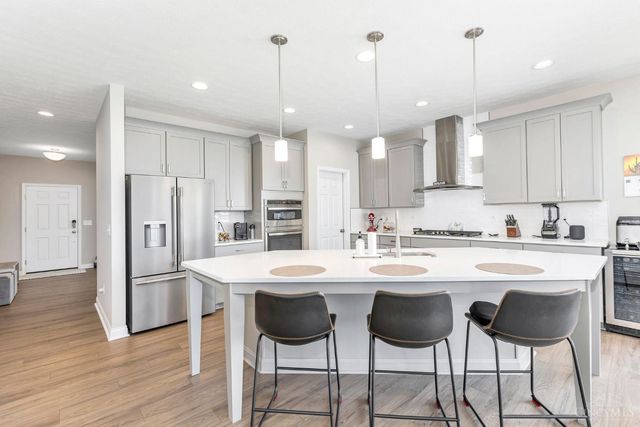 10114 Gully Pass Drive, Washington Twp, OH 45458