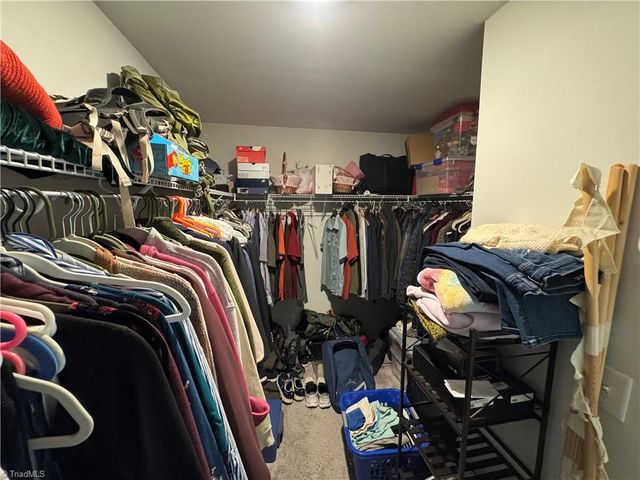 4772 Bell West Drive, Kernersville, NC 27284