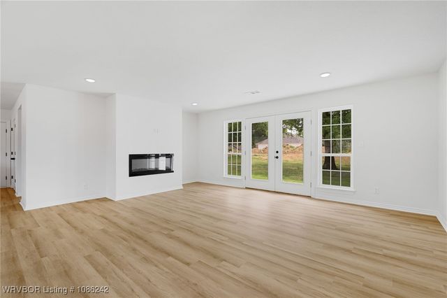 2020 Country Club Drive, Fort Smith, AR 72901