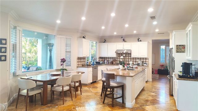 1589 Vandagriff, Corona, CA 92883