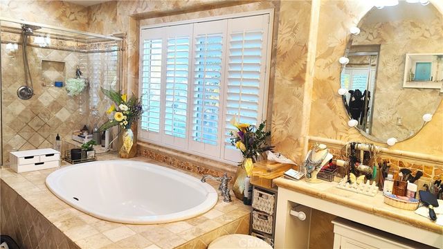 1589 Vandagriff, Corona, CA 92883