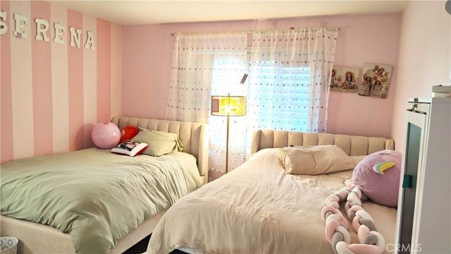 1589 Vandagriff, Corona, CA 92883