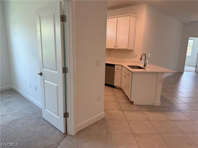 9093 Leatherwood LOOP, Lehigh Acres, FL 33936