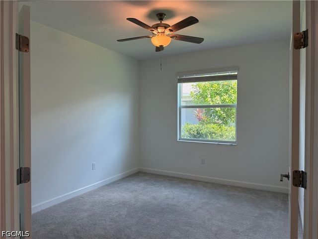 9093 Leatherwood LOOP, Lehigh Acres, FL 33936